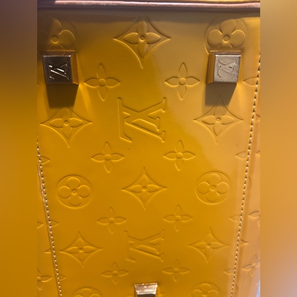 Louis Vuitton Hand Bag Tompkins Square YELLOW VERNIS - Picture 14 of 16